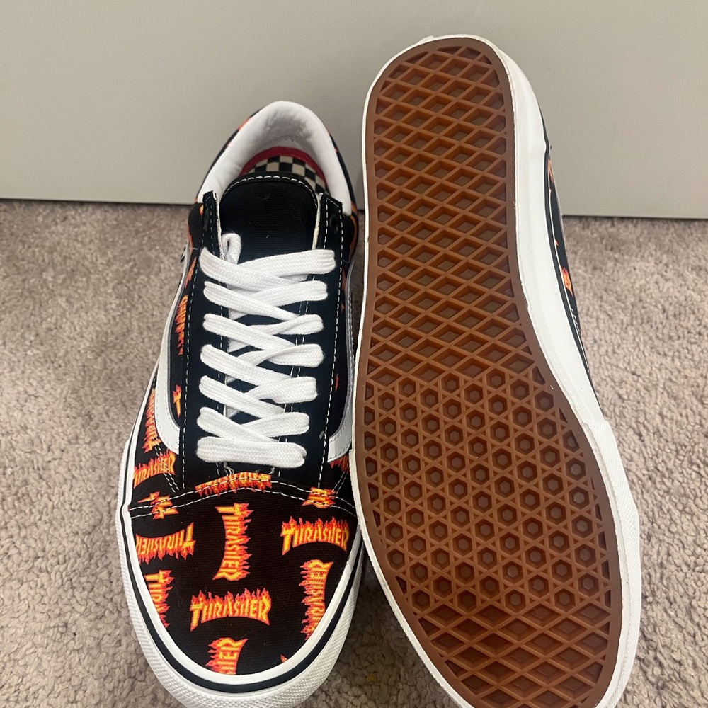 🛹 THRASHER 🛹 - Picture 4 of 4